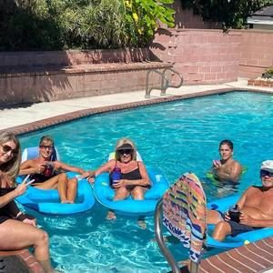 Meet your Posher, Pamela